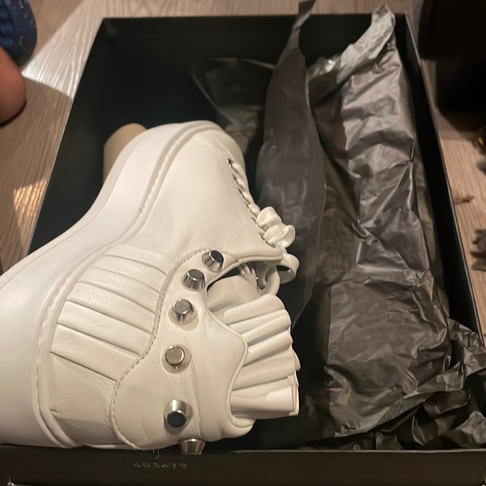 Cesare Paciotti 4US White Sneakers Brand New
